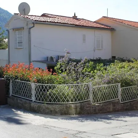 Holiday Apartments Komiza, Vis - 2916 Vis