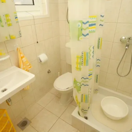 Apartamento Holiday Apartments Komiza, Vis - 2916 Vis